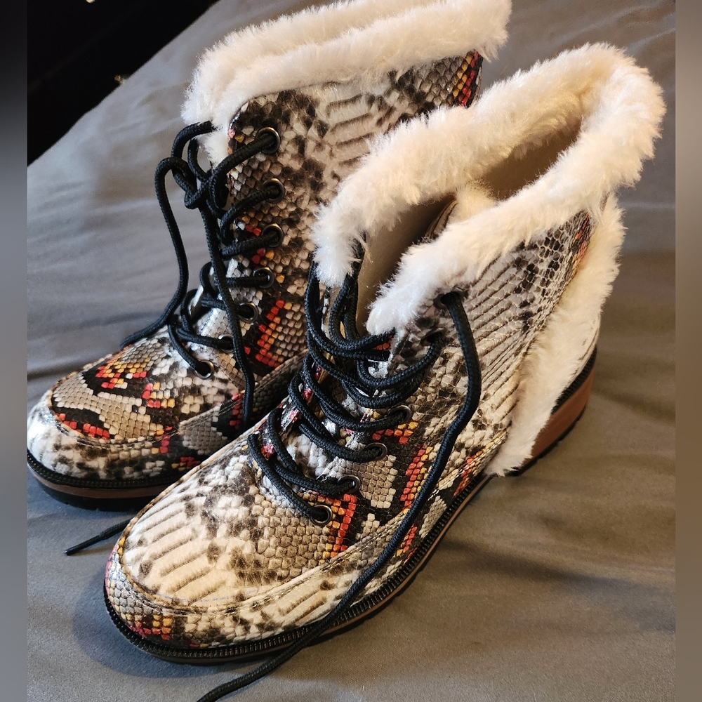 Barley Worn Boot Ankle High